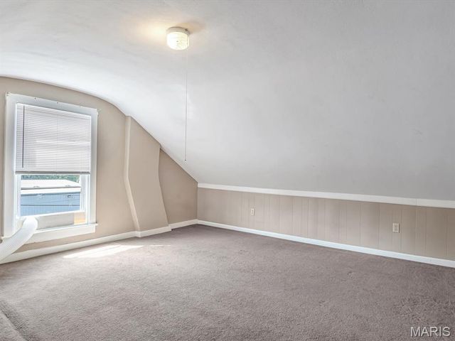 1031 S Charles Street, Belleville, IL 62220