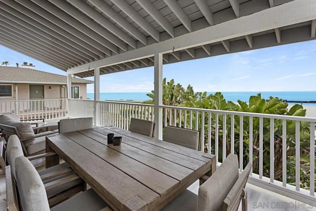 522 4TH STREET A, Encinitas, CA 92024