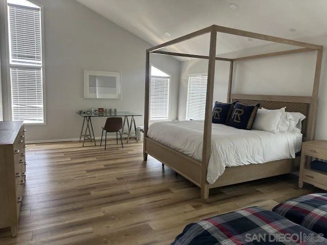 522 4TH STREET A, Encinitas, CA 92024
