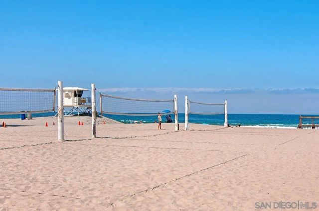 522 4TH STREET A, Encinitas, CA 92024