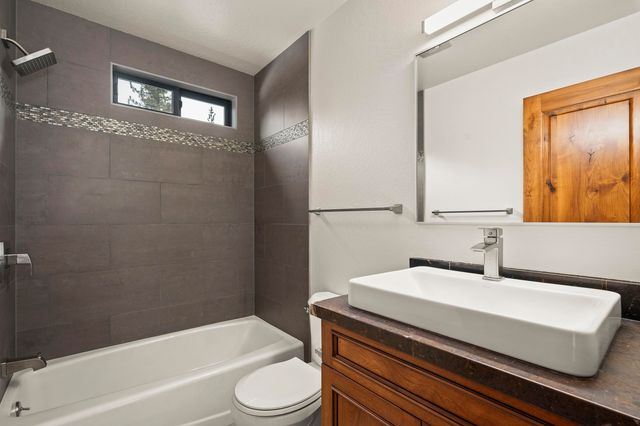 960 Ward Creek Blvd, Tahoe City, CA 96145