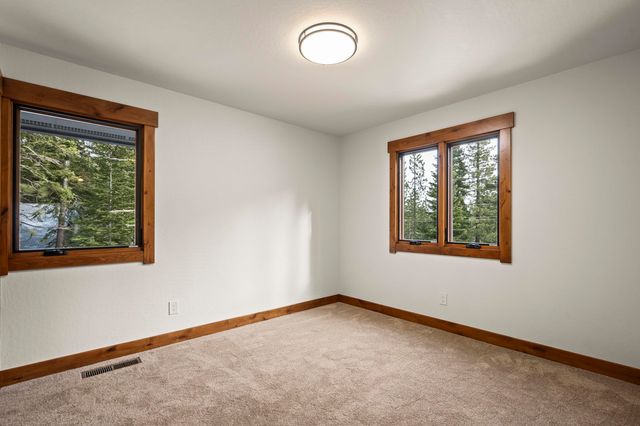 960 Ward Creek Blvd, Tahoe City, CA 96145