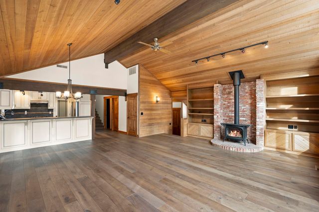 960 Ward Creek Blvd, Tahoe City, CA 96145