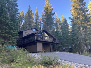 960 Ward Creek Blvd, Tahoe City, CA 96145