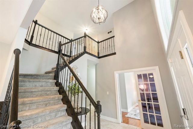 18489 Fox Hollow Court, Northville, MI 48168