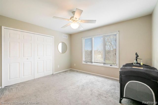 18489 Fox Hollow Court, Northville, MI 48168