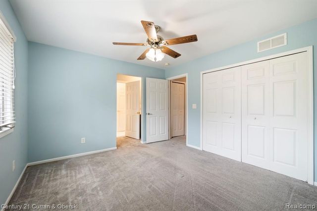 18489 Fox Hollow Court, Northville, MI 48168