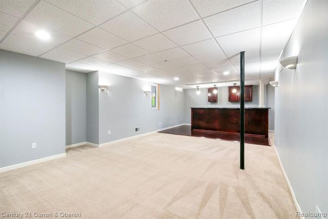 18489 Fox Hollow Court, Northville, MI 48168