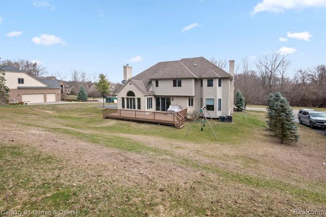 18489 Fox Hollow Court, Northville, MI 48168
