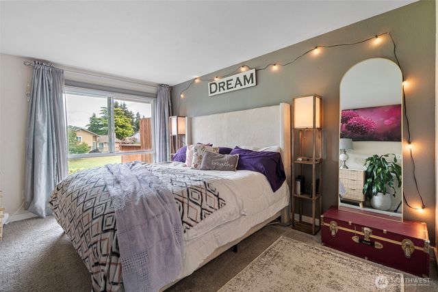 1105 N Newton Street, Tacoma, WA 98406