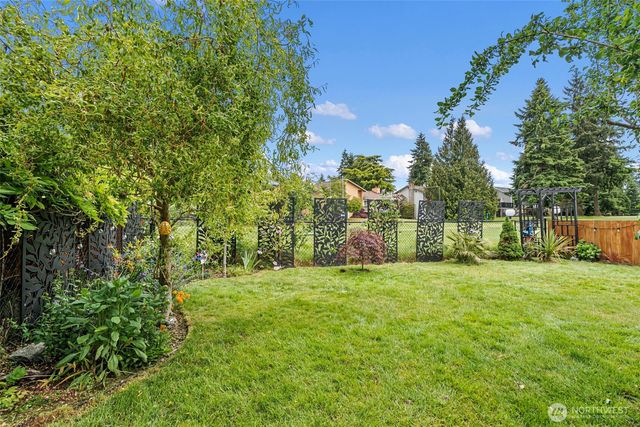 1105 N Newton Street, Tacoma, WA 98406