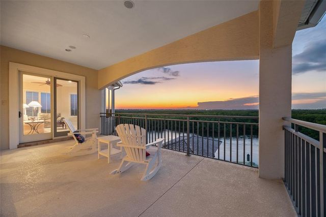 306 QUAY ASSISI, New Smyrna Beach, FL 32169