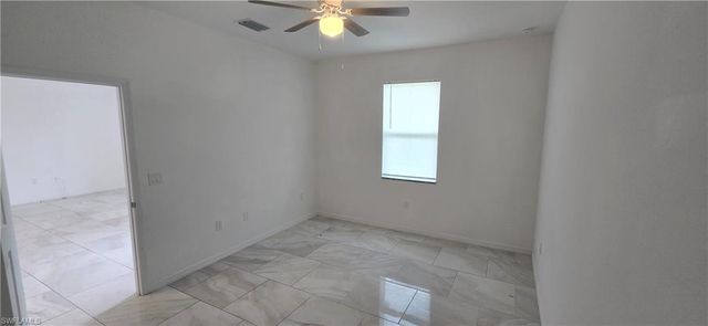 3914 29th ST SW, Lehigh Acres, FL 33976
