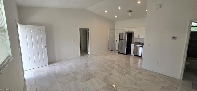3914 29th ST SW, Lehigh Acres, FL 33976