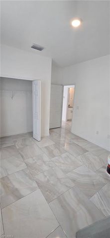 3914 29th ST SW, Lehigh Acres, FL 33976
