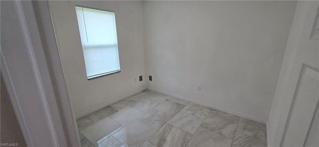 3914 29th ST SW, Lehigh Acres, FL 33976