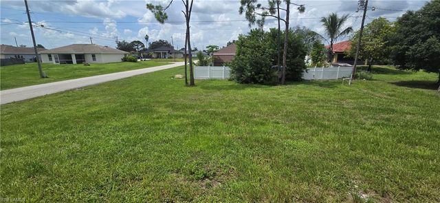 3914 29th ST SW, Lehigh Acres, FL 33976