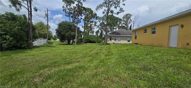 3914 29th ST SW, Lehigh Acres, FL 33976