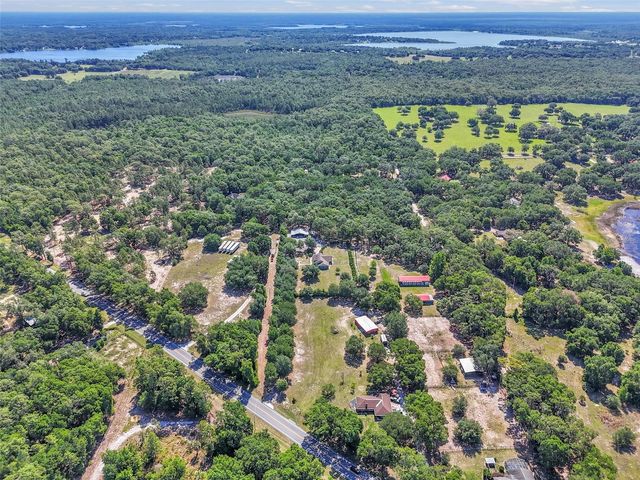 3325 S HWY 314A, Ocklawaha, FL 32179