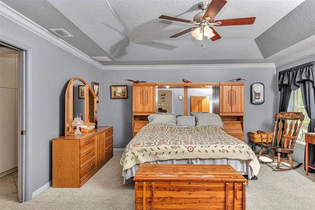 3325 S HWY 314A, Ocklawaha, FL 32179