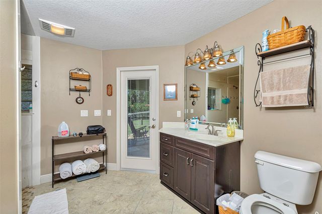3325 S HWY 314A, Ocklawaha, FL 32179