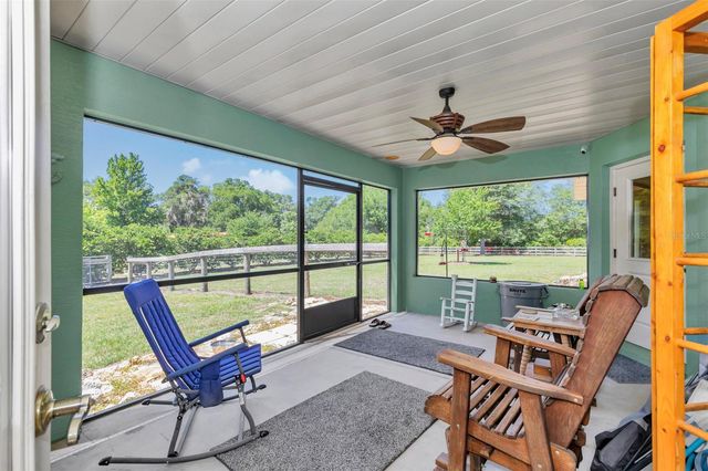 3325 S HWY 314A, Ocklawaha, FL 32179