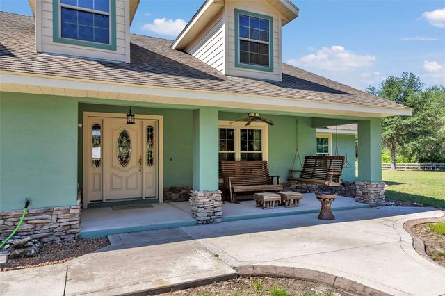3325 S HWY 314A, Ocklawaha, FL 32179
