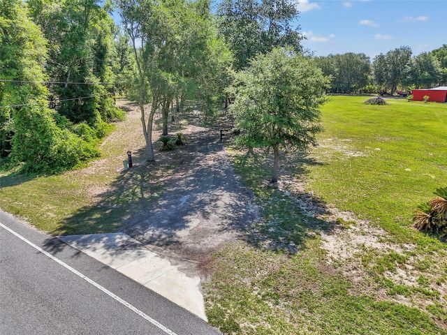 3325 S HWY 314A, Ocklawaha, FL 32179