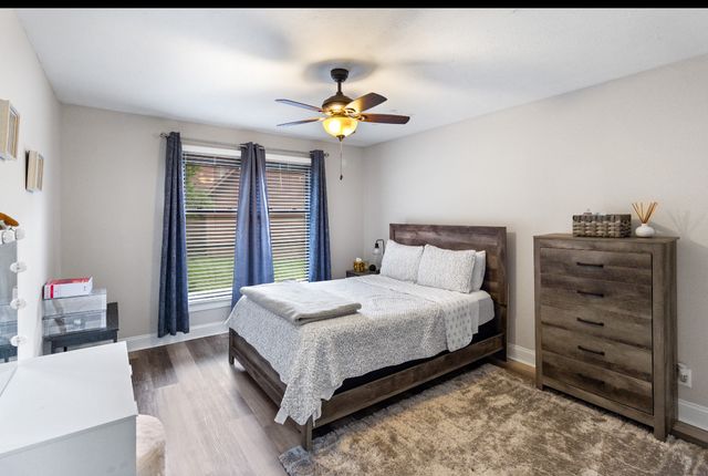 5051 Woodlake Drive, Loves Park, IL 61111