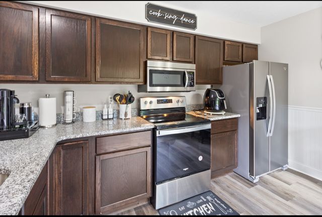 5051 Woodlake Drive, Loves Park, IL 61111