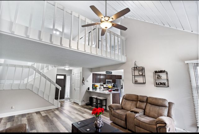 5051 Woodlake Drive, Loves Park, IL 61111