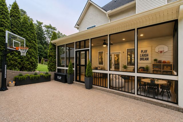 108 Hunters Run, Nashville, TN 37209