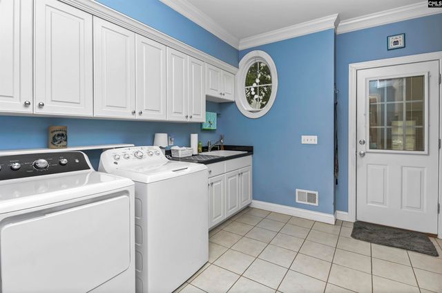 101 Autumn Oaks Lane, Lexington, SC 29073
