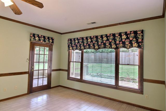 3328 SHADY FOREST CV, Collierville, TN 38017