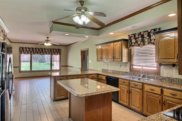 3328 SHADY FOREST CV, Collierville, TN 38017