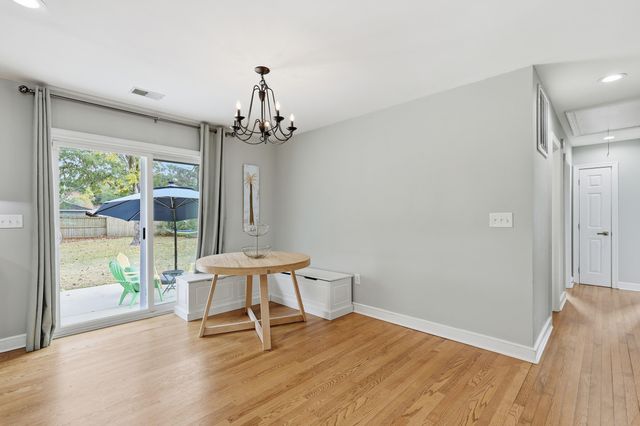 376 Hoff Avenue, Charleston, SC 29407