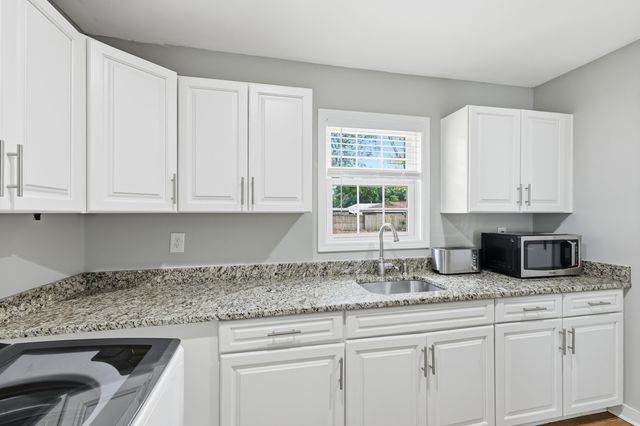 376 Hoff Avenue, Charleston, SC 29407