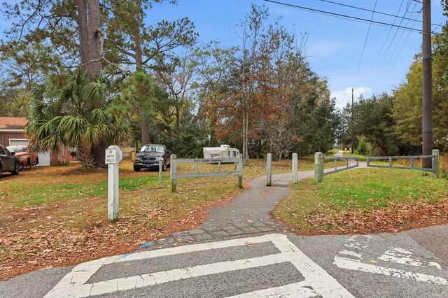 376 Hoff Avenue, Charleston, SC 29407