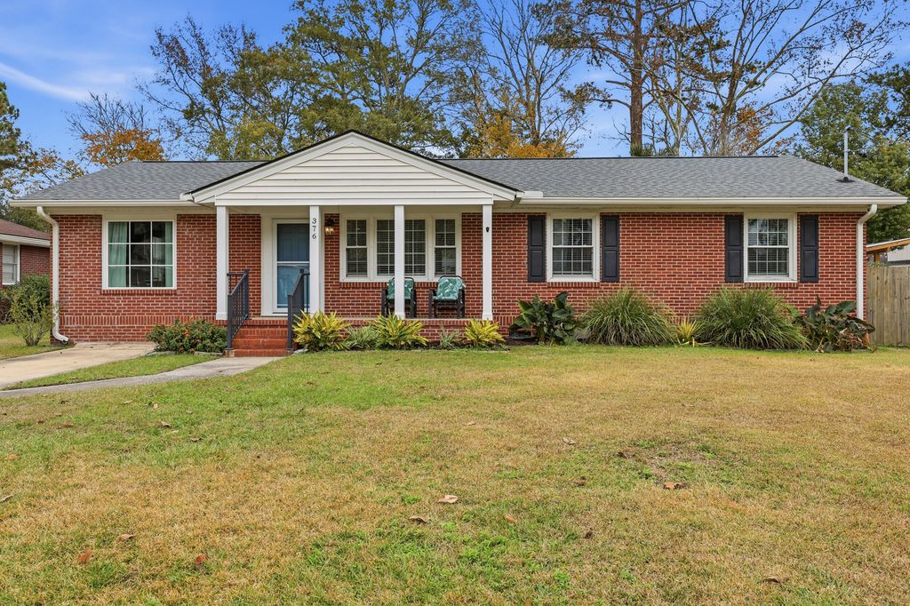 376 Hoff Avenue, Charleston, SC 29407