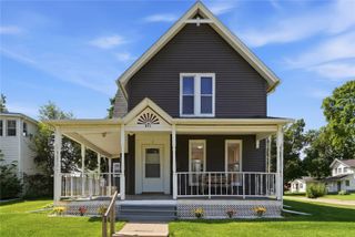 815 5th Avenue, Marion, IA 52302