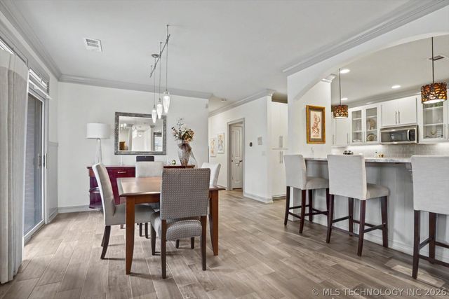 726 S Owasso Avenue B, Tulsa, OK 74120