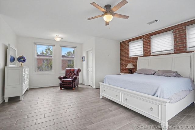 726 S Owasso Avenue B, Tulsa, OK 74120