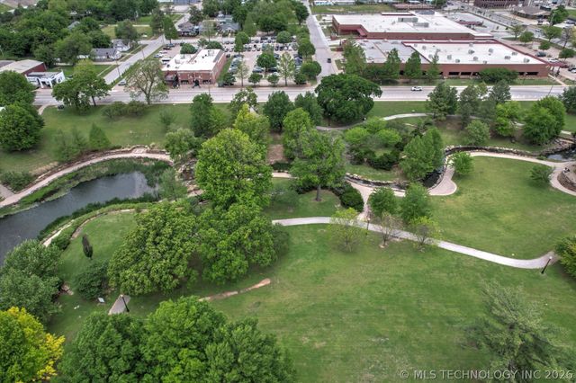 726 S Owasso Avenue B, Tulsa, OK 74120