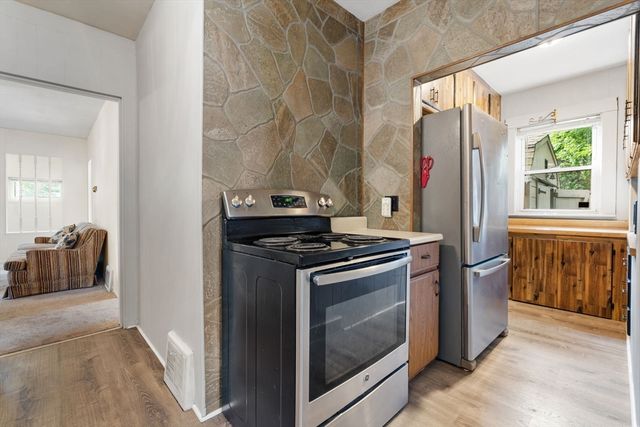 6 Wall St, Fitchburg, MA 01420