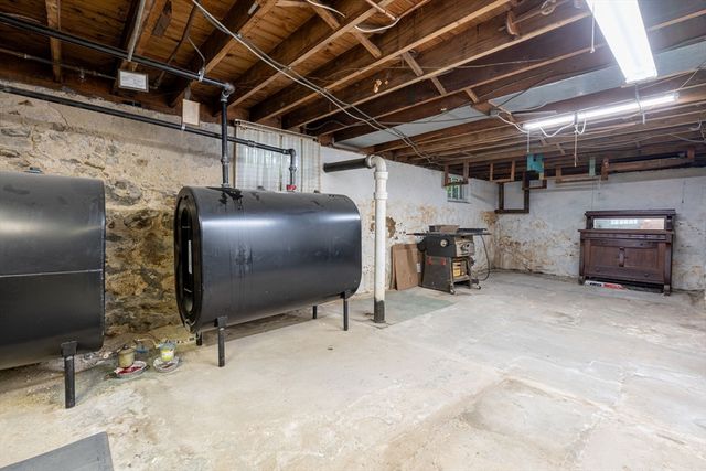 6 Wall St, Fitchburg, MA 01420