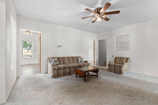 6 Wall St, Fitchburg, MA 01420