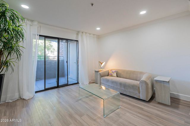 2025 E CAMPBELL Avenue 265, Phoenix, AZ 85016