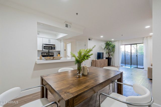 2025 E CAMPBELL Avenue 265, Phoenix, AZ 85016