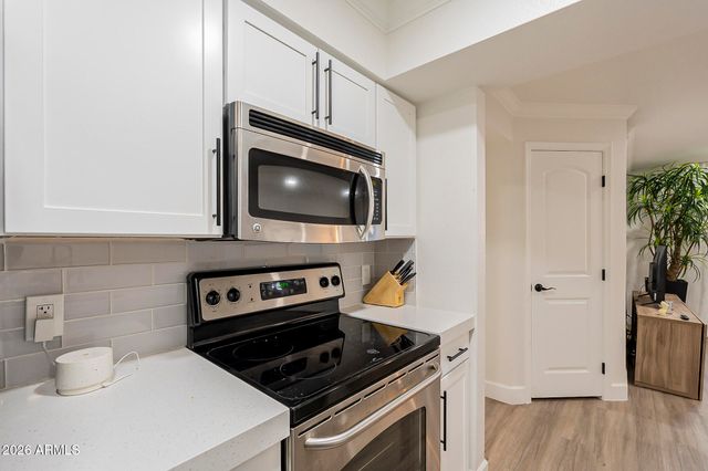 2025 E CAMPBELL Avenue 265, Phoenix, AZ 85016