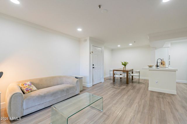 2025 E CAMPBELL Avenue 265, Phoenix, AZ 85016